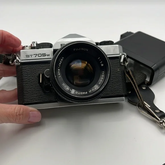 Fujica ST705w Manual Camera with flash